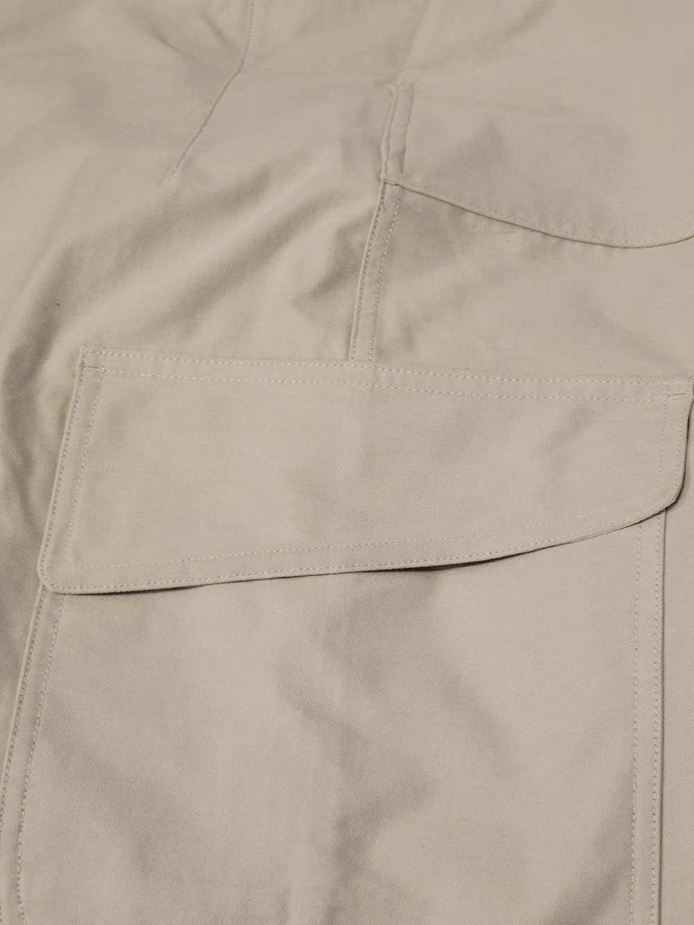 lululemon athletica Beige Cargo Pants - Neutral Utility - Picture 4 of 6